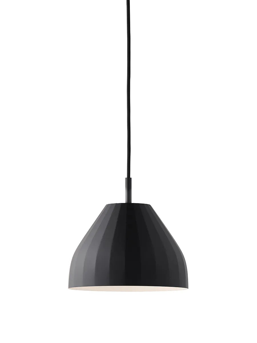 Le Klint Facet 140 Pendel, Sort – Dansk Design Udstillingsmodel