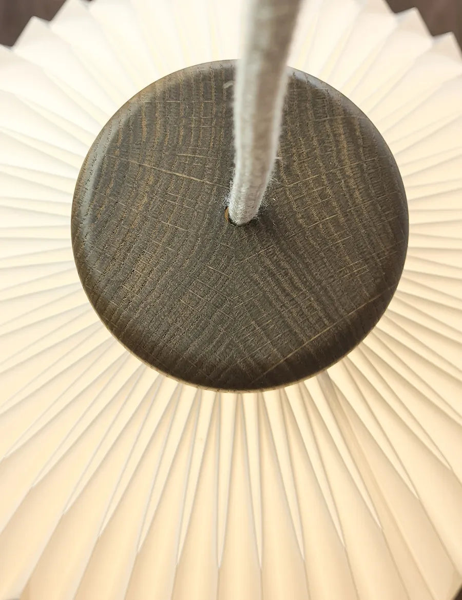 Le Klint Model 180 Pendel, Smoked Oak – Dansk Design Udstillingsmodel