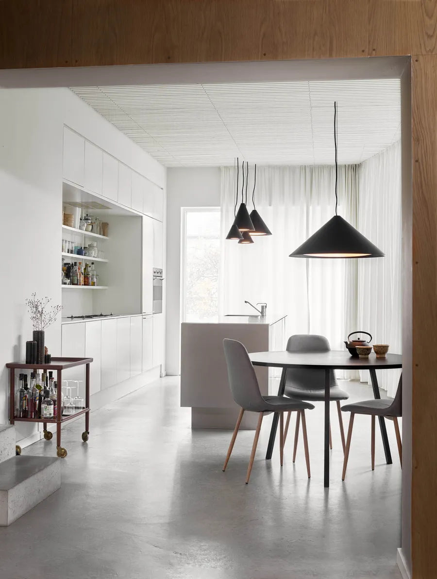 Louis Poulsen Keglen Pendel – Dansk Design Udstillingsmodel