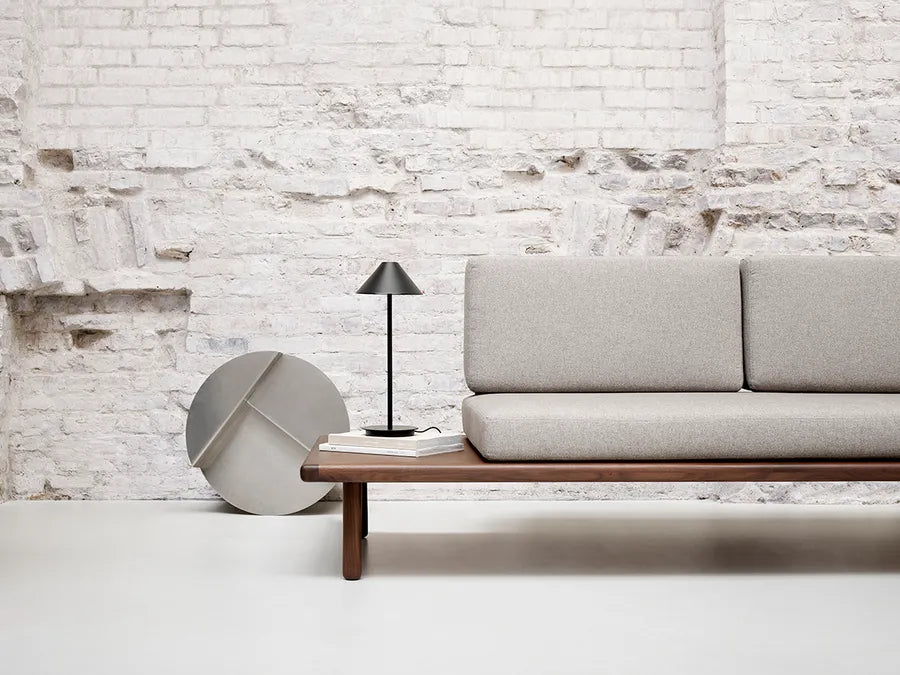 Keglen Bordlampe fra Louis Poulsen