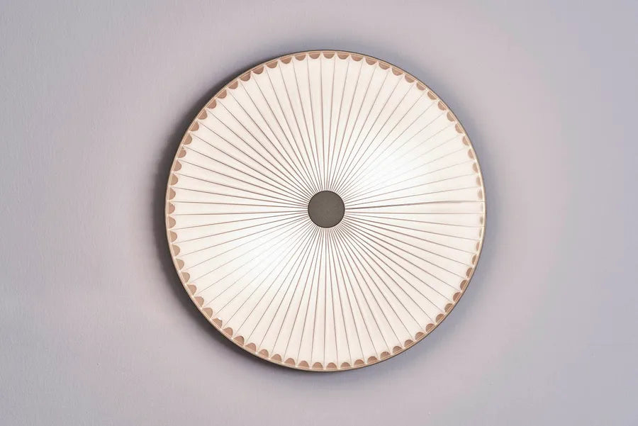Le Klint Lamella Loft/Væg Lampe – Udstillingsmodel