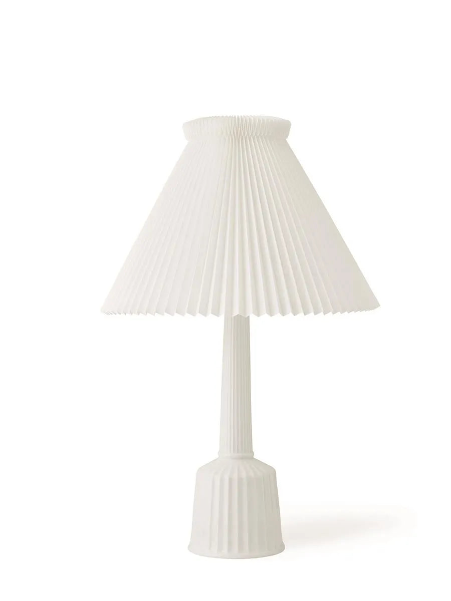 Esben Klint Lampe fra Lyngby Porcelæn – Dansk Design Udstillingsmodel