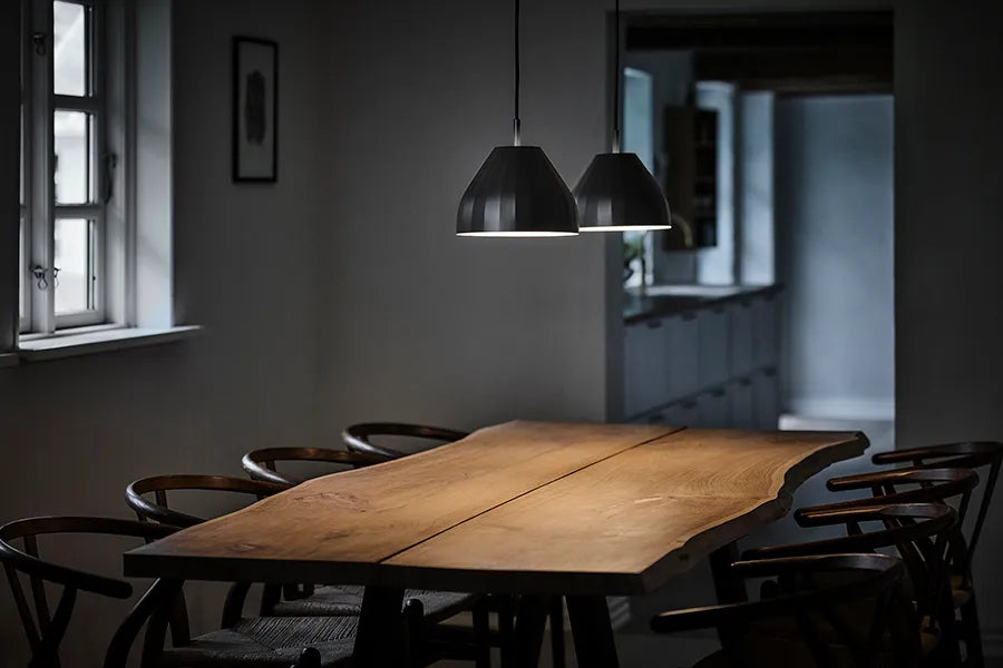 Le Klint Facet 140 Pendel, Sort – Dansk Design Udstillingsmodel