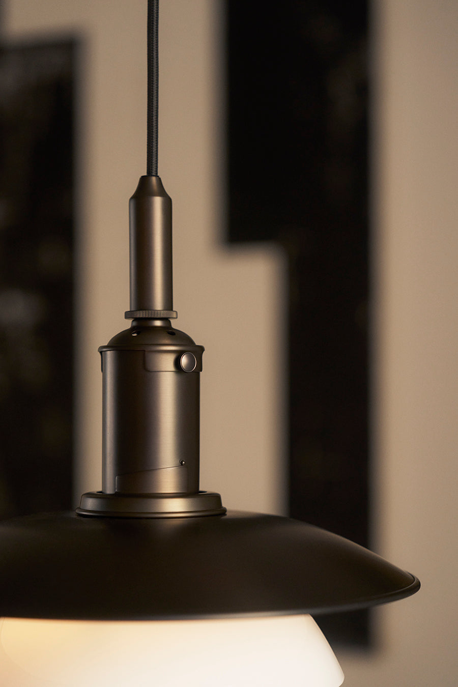 Louis Poulsen PH 3/3 Pendel, Aged Brass – Dansk Design Udstillingsmodel