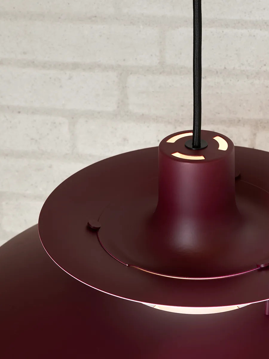 Louis Poulsen PH 5 Pendel Monochrome Burgundy – Udstillingsmodel