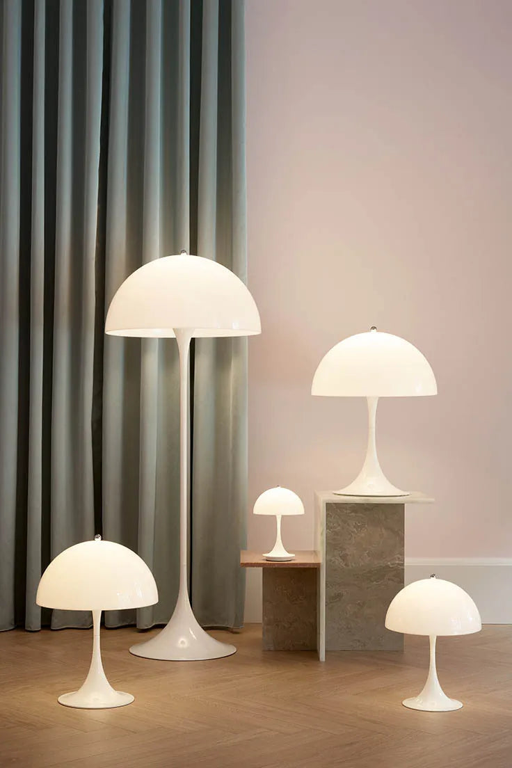 Louis Poulsen Panthella Gulvlampe – Udstillingsmodel