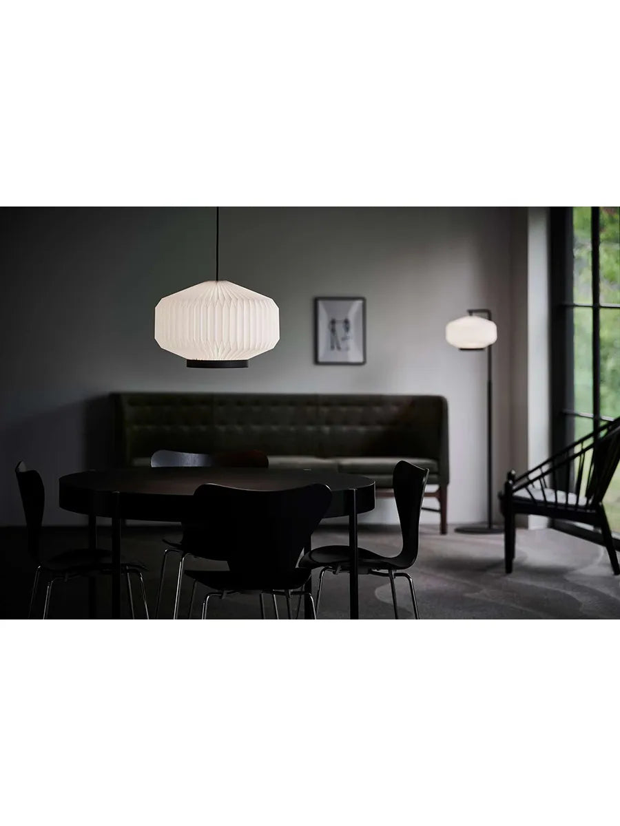 Le Klint Shibui Pendel – Large Udstillingsmodel