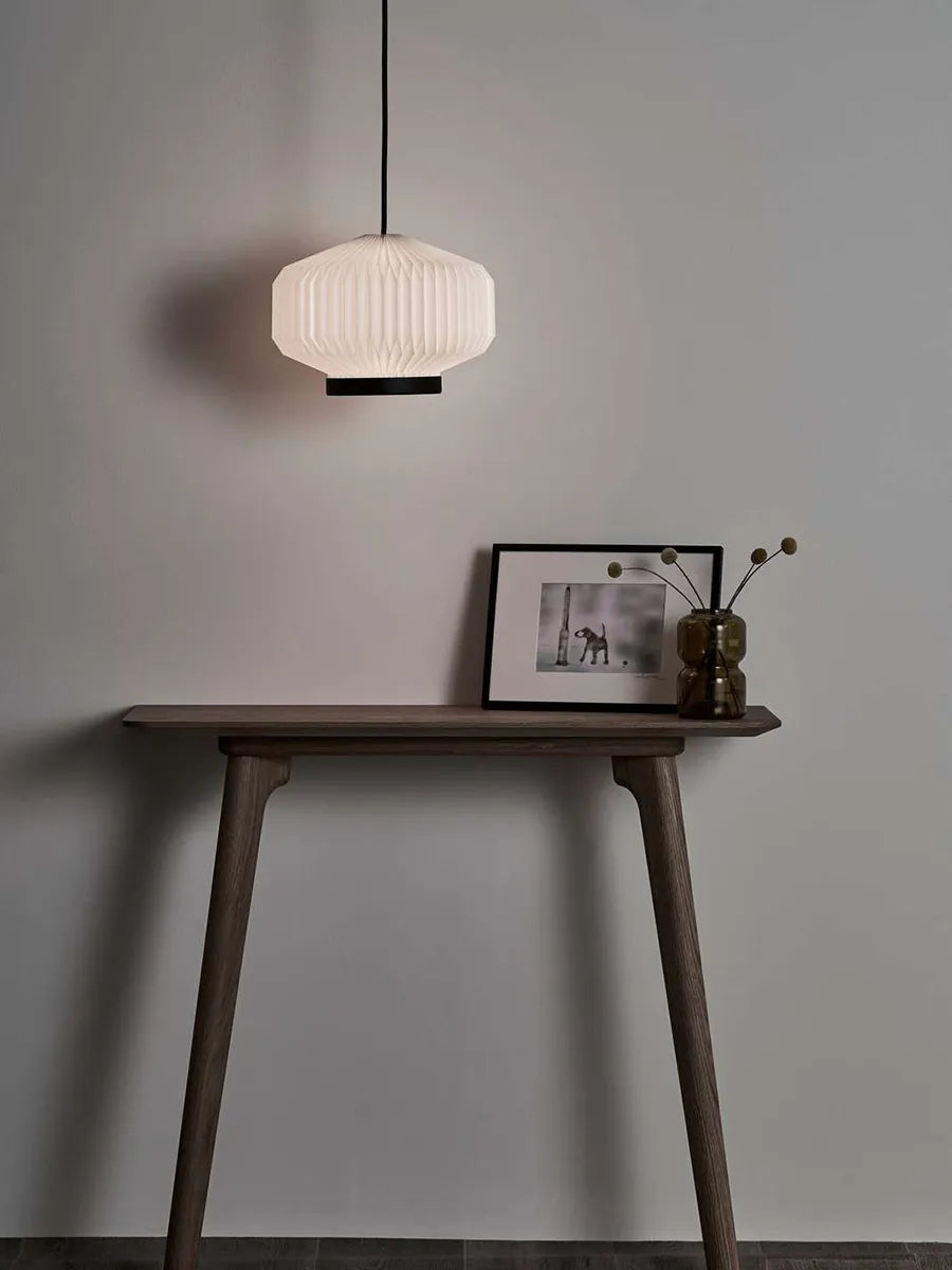 Le Klint Shibui Pendel, Small – Dansk Design Udstillingsmodel