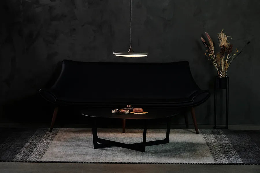 Le Klint Soleil Pendel Small, Røget Eg – Dansk Design Udstillingsmodel
