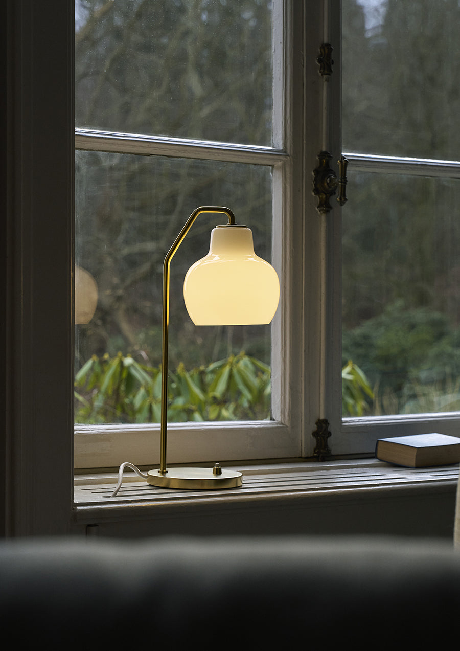 VL Ringkrone Bordlampe fra Louis Poulsen