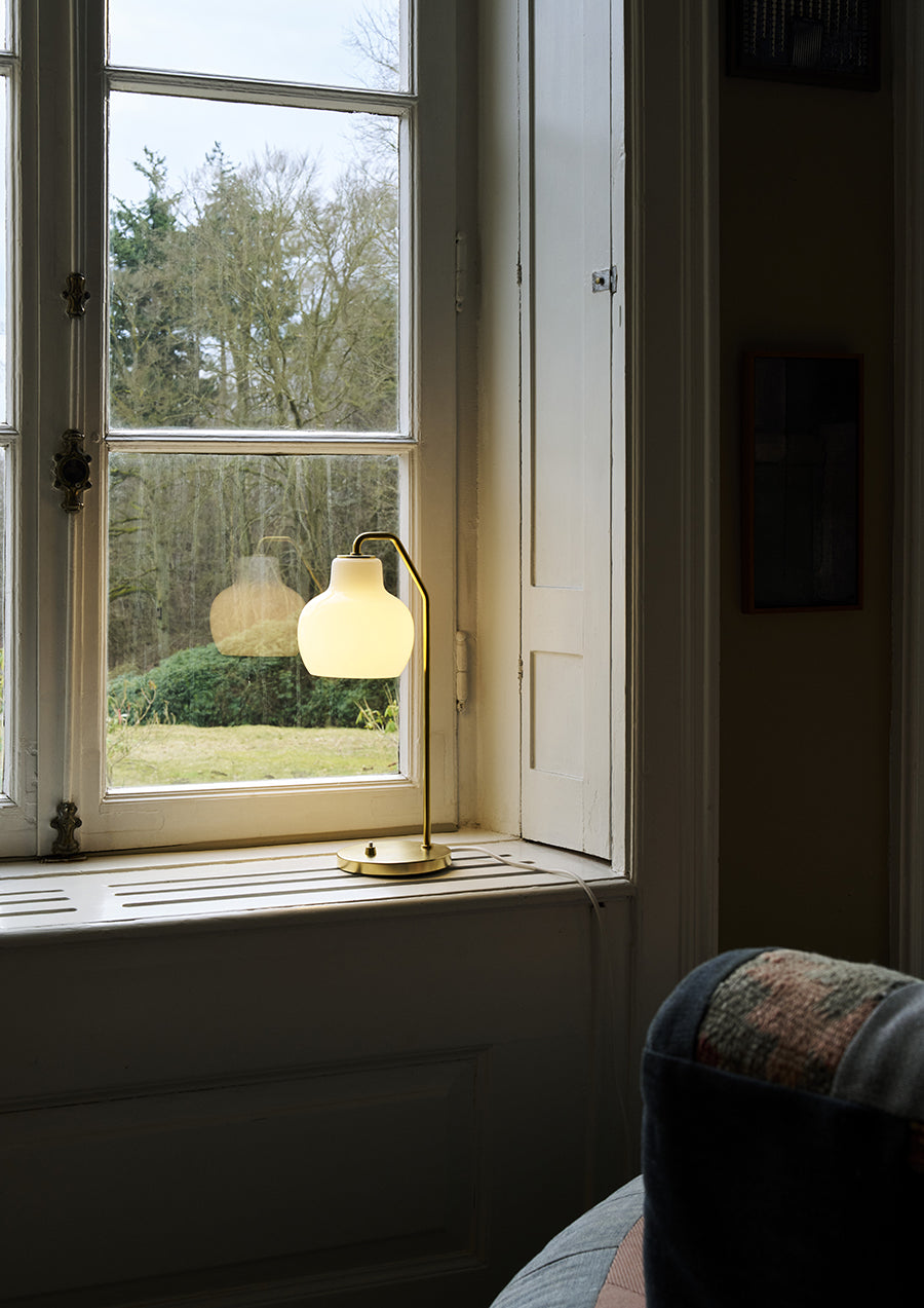 VL Ringkrone Bordlampe fra Louis Poulsen