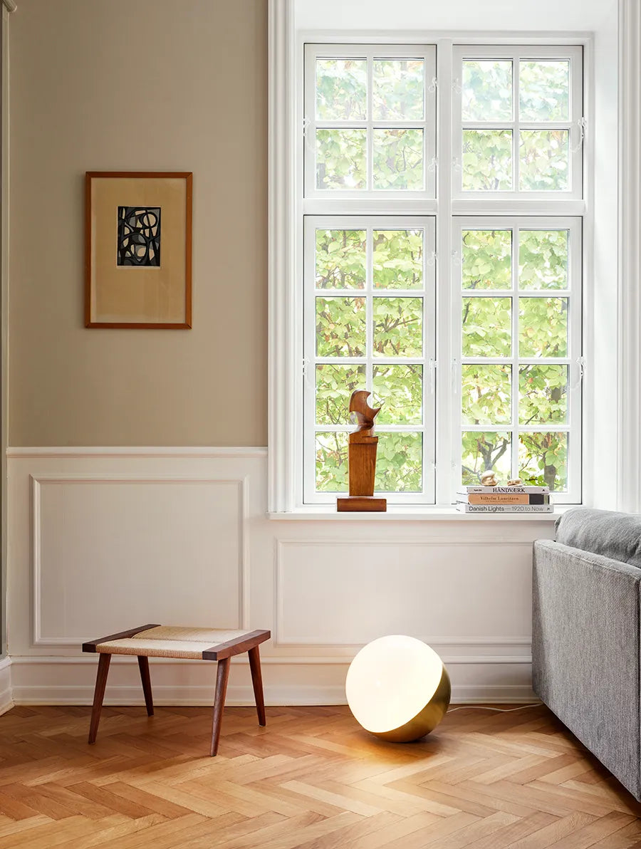 VL Studio bord/gulv fra Louis Poulsen