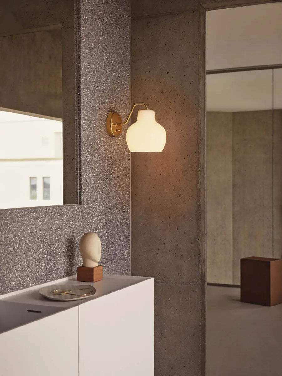 Louis Poulsen VL Ringkrone Væglampe – Dansk Design Udstillingsmodel