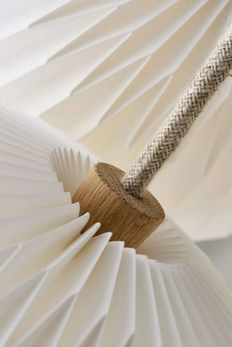 Le Klint The Bouquet Pendel, XL – Dansk Design Udstillingsmodel