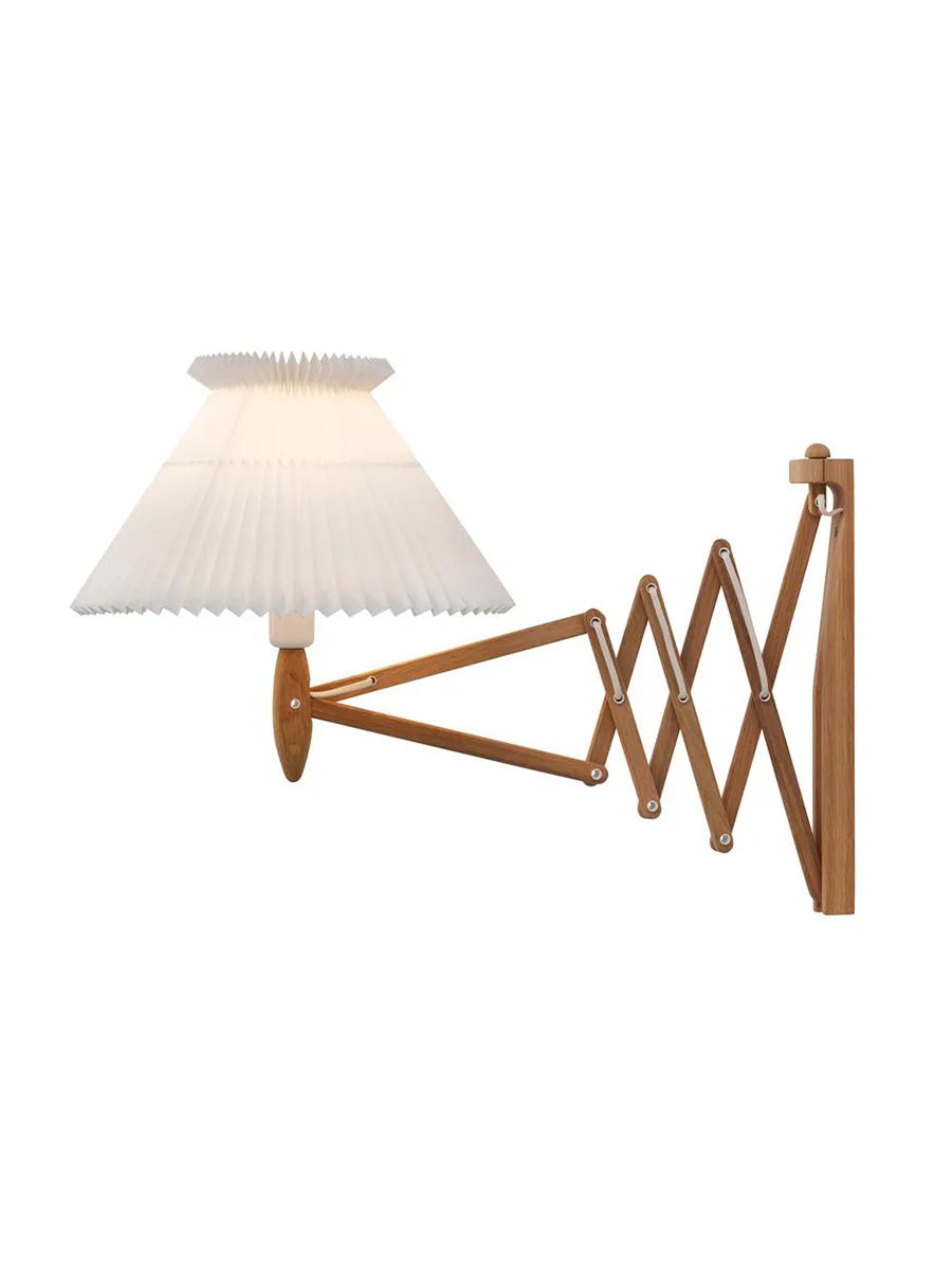 Le Klint 234 Væglampe – Klassisk Sax Design Udstillingsmodel