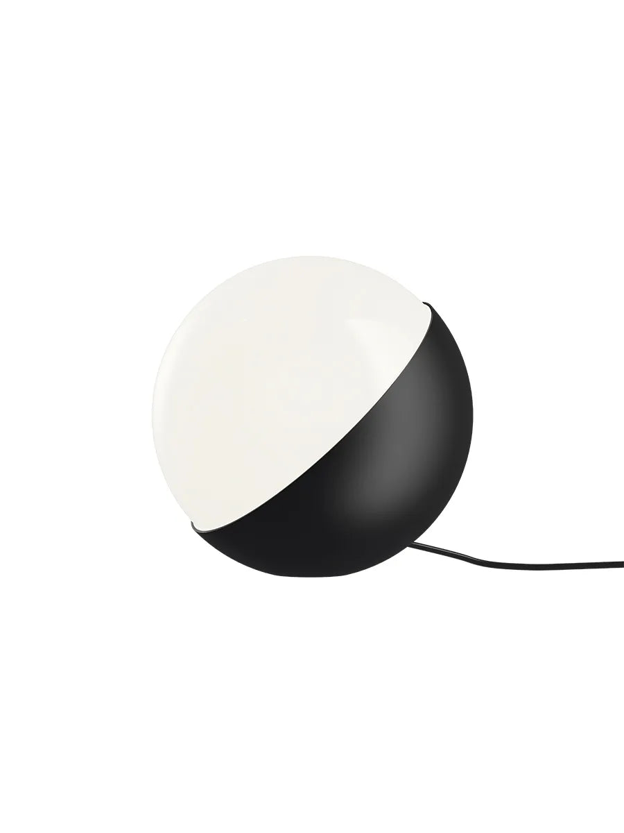 VL Studio bord/gulv fra Louis Poulsen