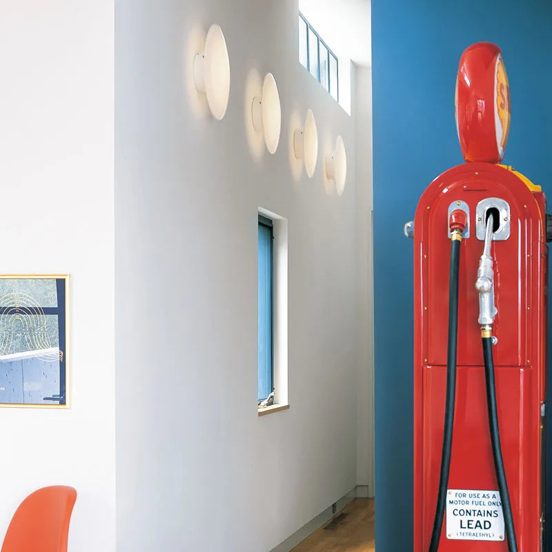 Louis Poulsen AJ Eklipta Væglampe – Dansk Design Udstillingsmodel
