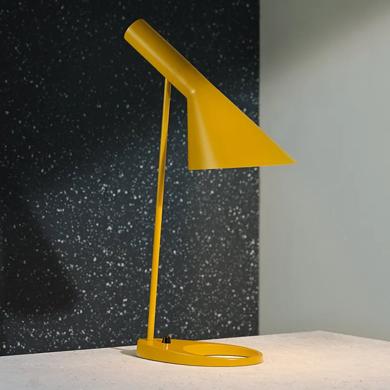 AJ Bordlampe – Louis Poulsen