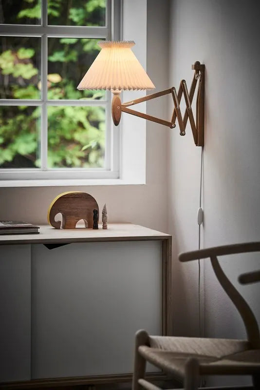 Le Klint 224 Væglampe – Klassisk Sax Design Udstillingsmodel