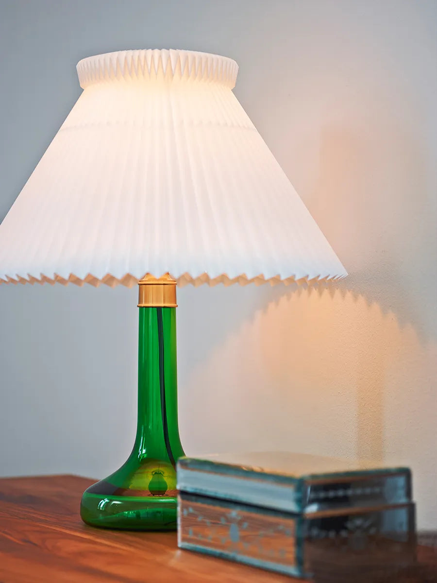 343 Bordlampe, grøn fra Le Klint