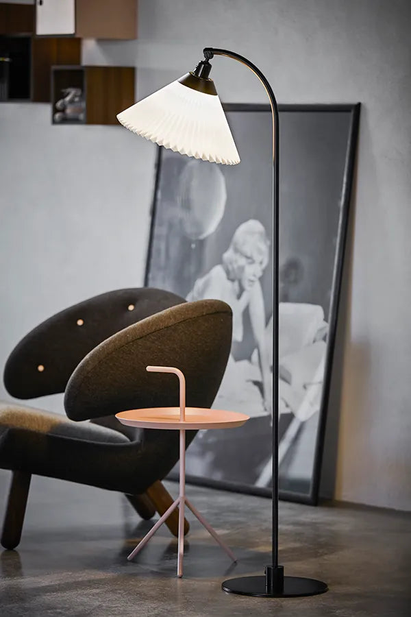 368 Gulvlampe fra Le Klint