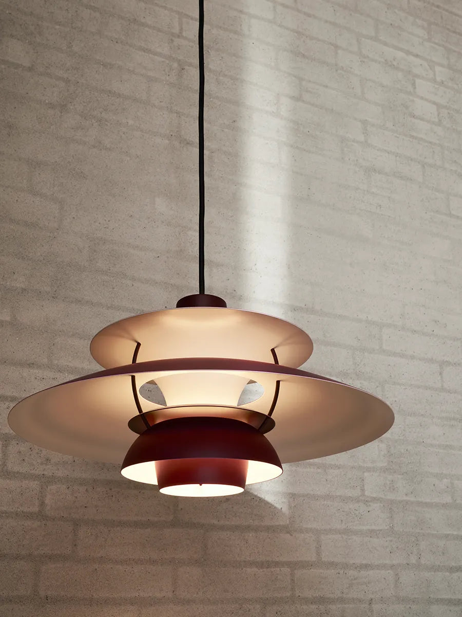 Louis Poulsen PH 5 Pendel Monochrome Burgundy – Udstillingsmodel