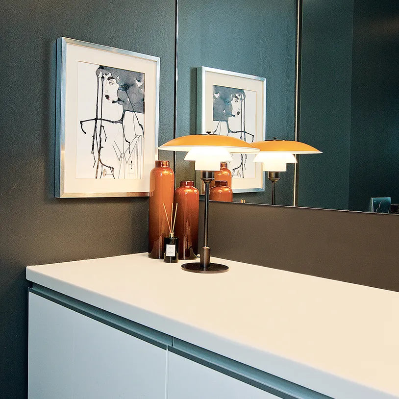 PH 3½-2½ Bordlampe, gul af Poul Henningsen