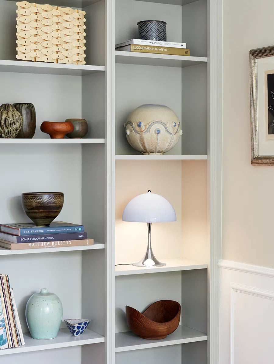 Panthella 250 Bordlampe, Grå Opal – Louis Poulsen
