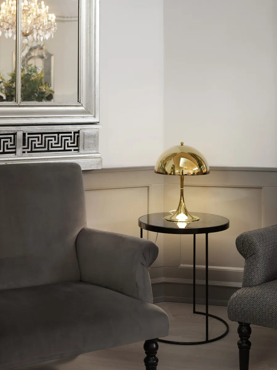 Panthella 320 Bordlampe, Messing – Verner Panton for Louis Poulsen