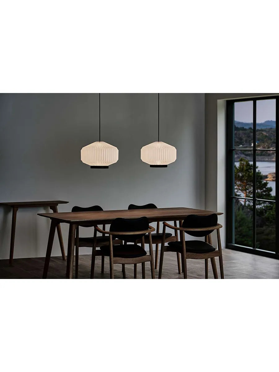 Le Klint Shibui Pendel – Medium Udstillingsmodel