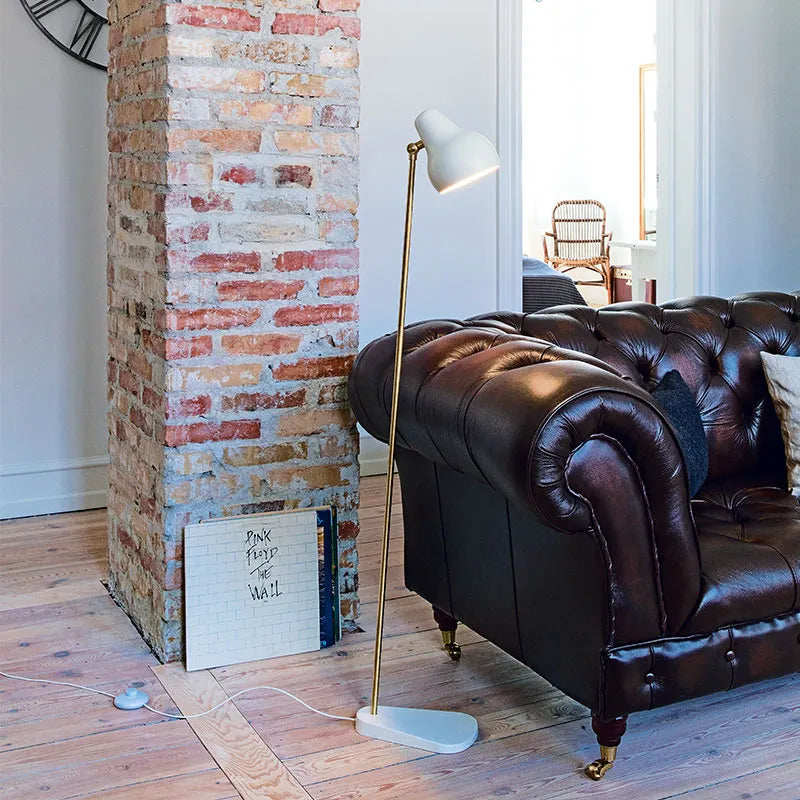 Louis Poulsen VL38 Gulvlampe – Dansk Design Udstillingsmodel