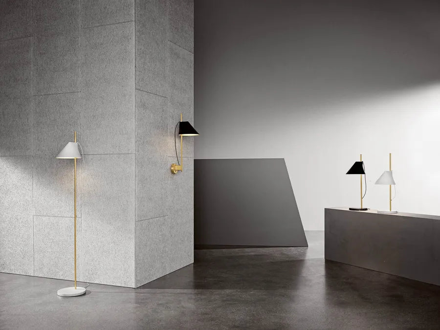 Yuh Brass gulvlampe fra Louis Poulsen