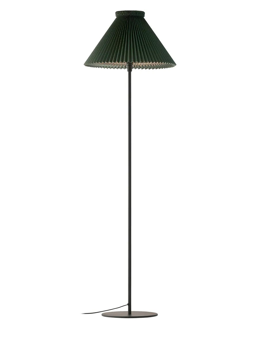 334H Gulvlampe, moss green fra Le Klint